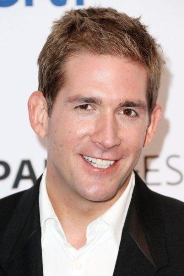 Eric Szmanda Image