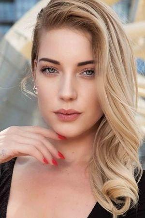 Emily Crighton Image