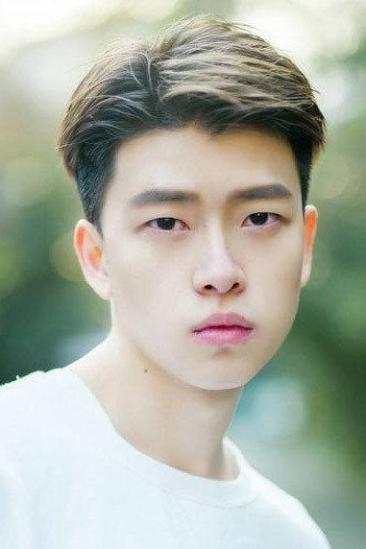 Yu Yifu Image