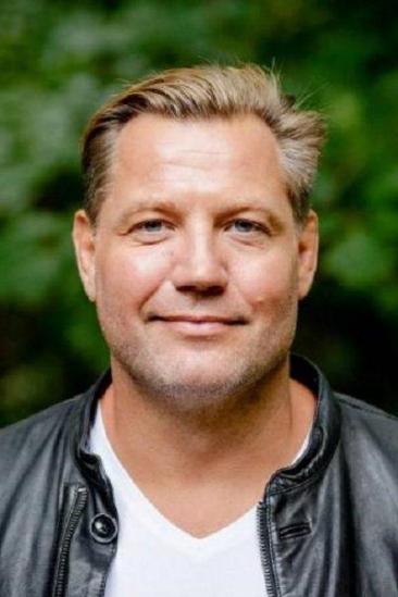 Dennis van der Geest Image