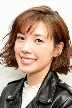 Riisa Naka Image