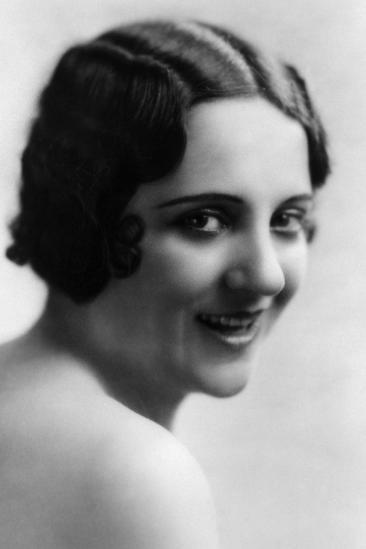 Dolores Cassinelli Image