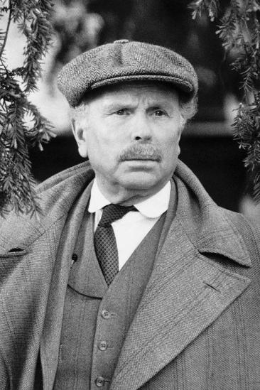 Edward Hardwicke Image