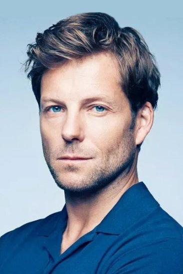 Jamie Bamber Image
