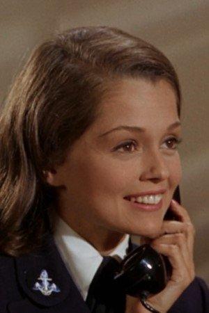 Linda Carpenter Image