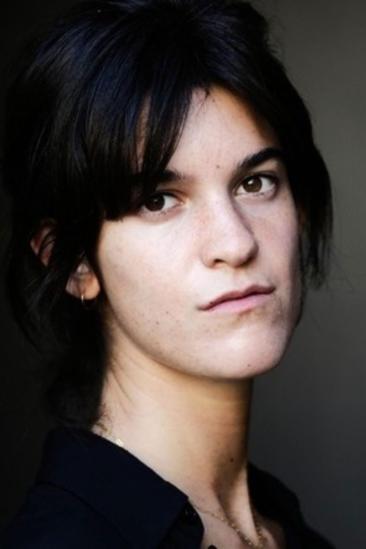 Suzanne Lindon Image