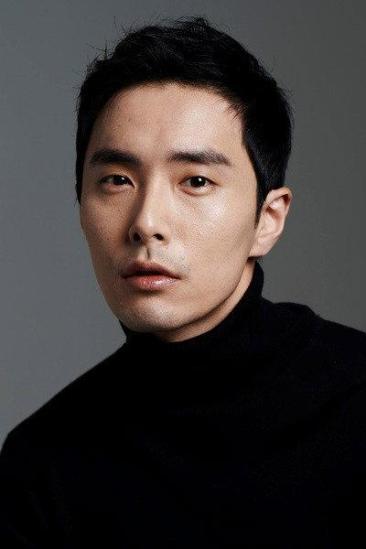 Chun Sin-hwan Image