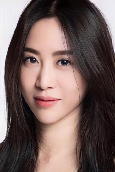 Natthaweeranuch Thongmee Image