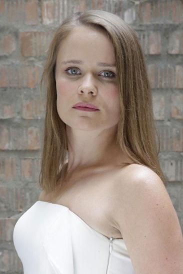 Eszter Csépai Image