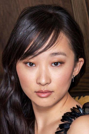Ji-young Yoo Image