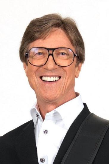 Hank Marvin Image
