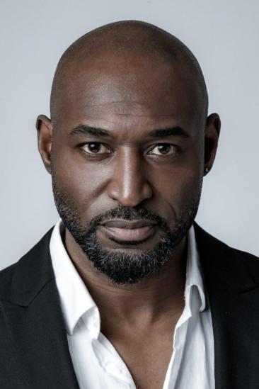 Adrian Holmes Image