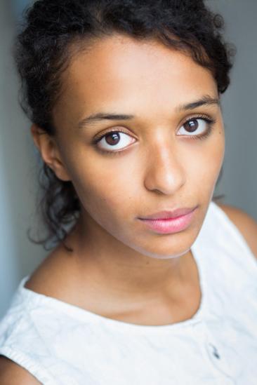 Tia Bannon Image