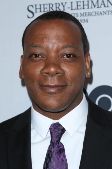 Erik LaRay Harvey Image