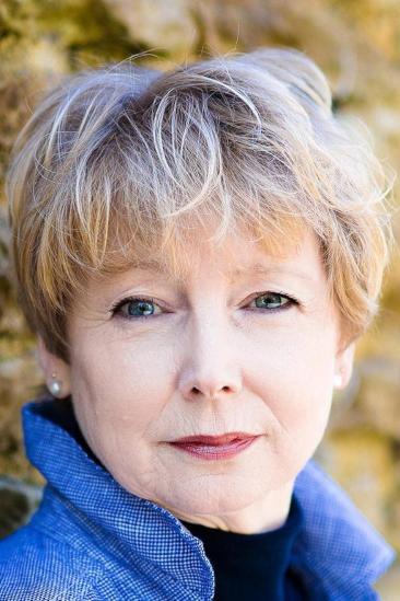 Stephanie Connell Image