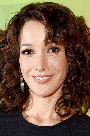 Jennifer Beals Image