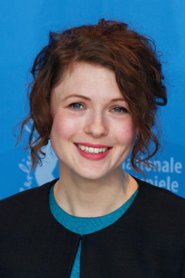 Hannah Steele Image