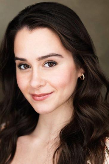 Victoria Mirrer Image