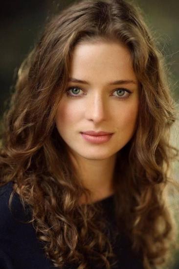 Erika Kaar Image
