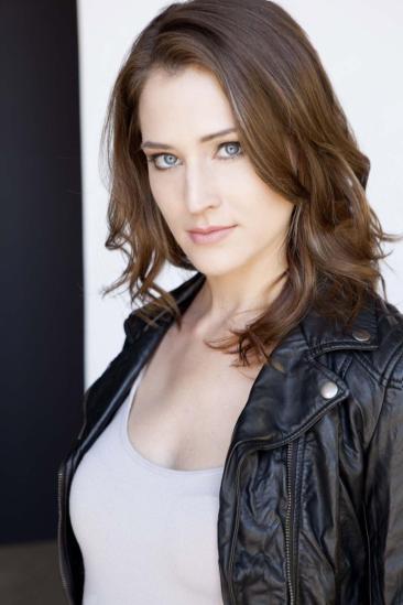 Lisa Younger Image
