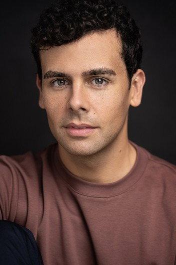 Ainsley Melham Image