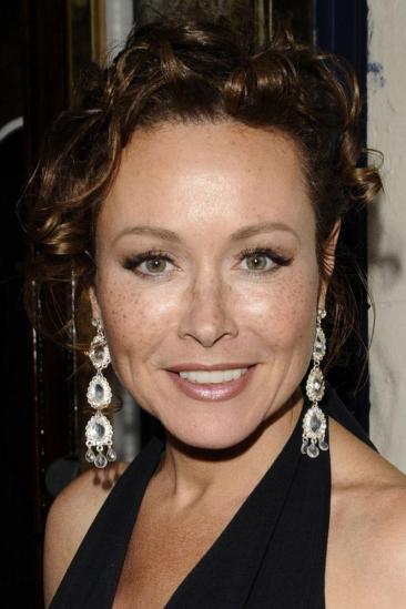 Amanda Mealing Image