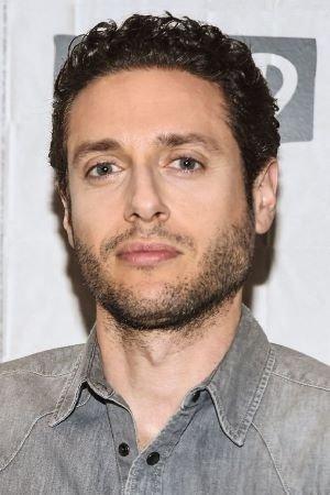 Paulo Costanzo Image