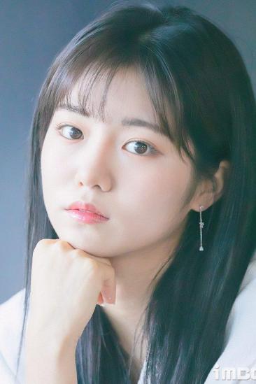Park Seo-yeon Image