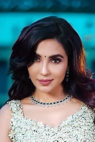 Parvatii Nair Image
