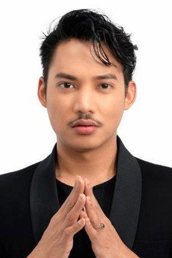 Hael Husaini Image