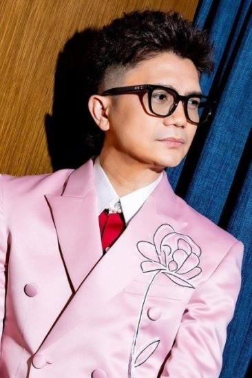 Vhong Navarro Image