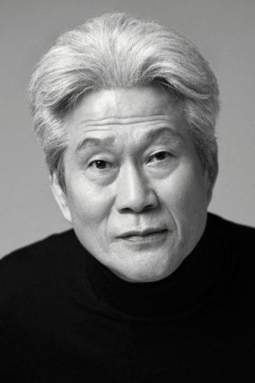 Lee Do-gyeong Image