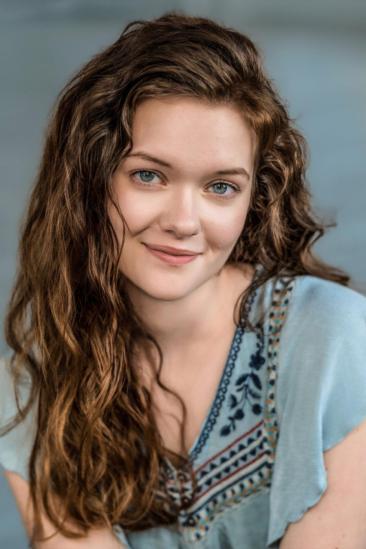 Chloe Lutz Image