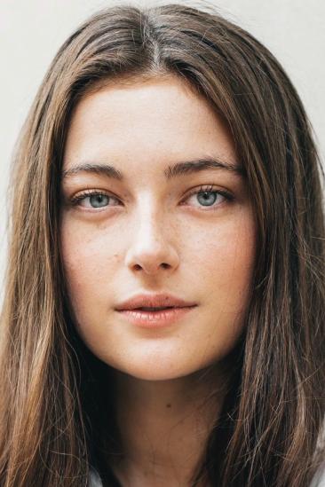 Millie Brady Image