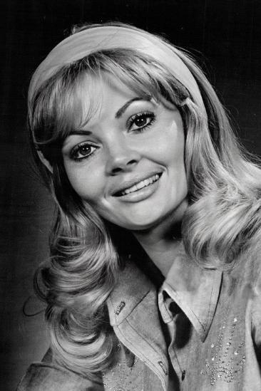 Jeannine Riley Image