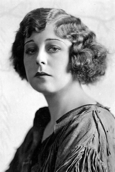 Seena Owen Image