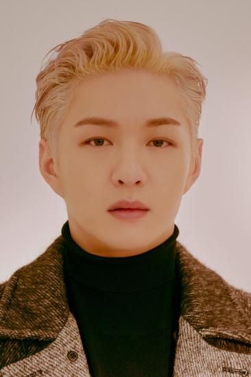 Lee Chang-sub Image