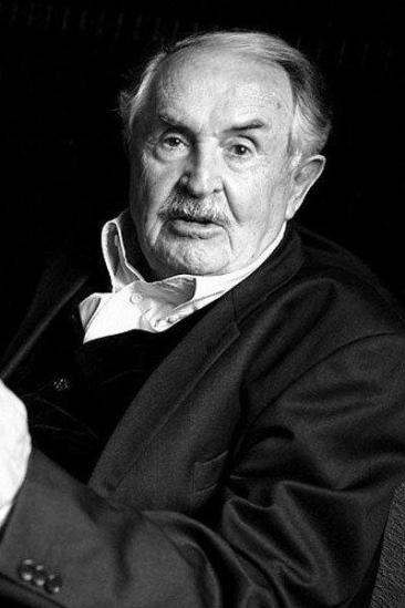 Tonino Guerra Image