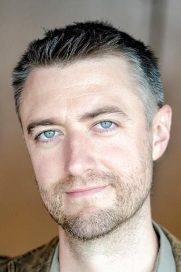 Sean Gunn Image