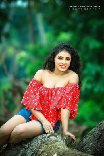 Thushari Wehella Image