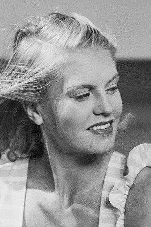 Amy Aaröe Image