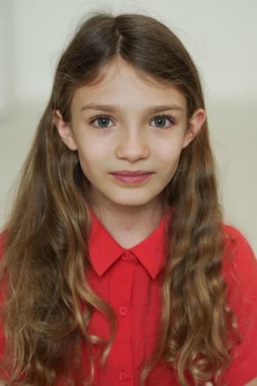 Naila Schuberth Image