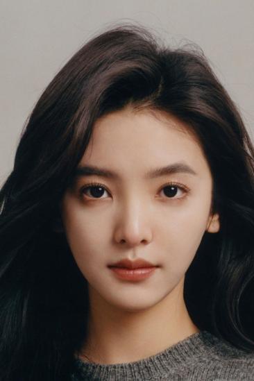 Zhang Ruonan Image