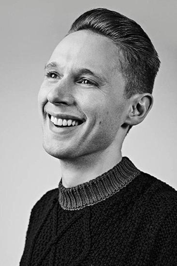 Samuel Barnett Image