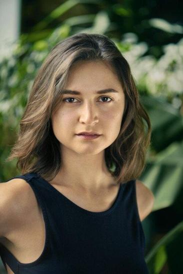 Isabella Nefar Image