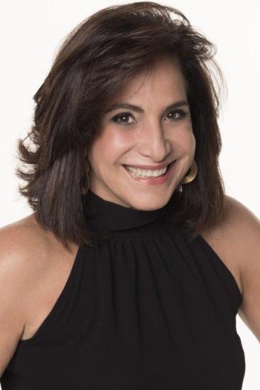 Totia Meireles Image