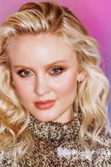 Zara Larsson Image