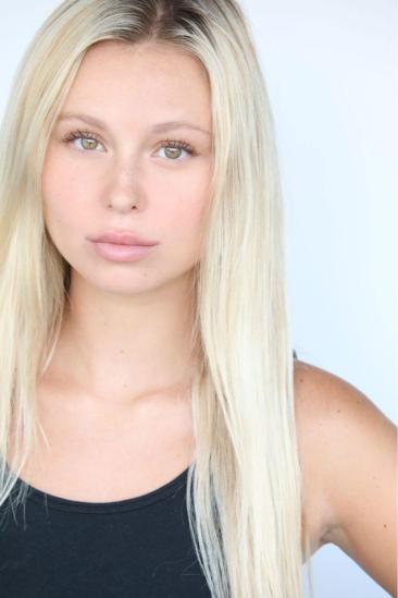 Alexandra Peters Image