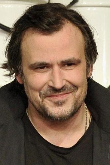 Bartosz Opania Image