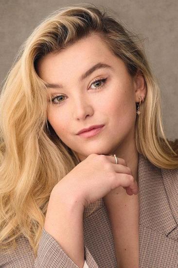 Georgie Banks Image